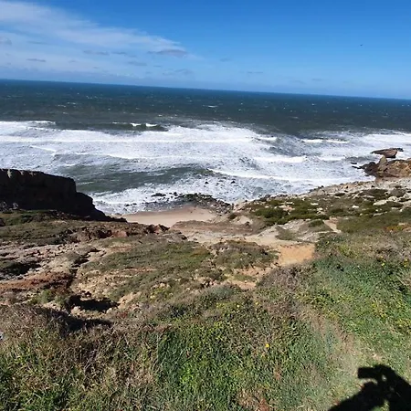 Silver Coast Luxe With 3 Bedrooms, 2 Bathrooms And A Beautiful View On The Swimmingpool In A Cosy Coastvillage Between The Famous Surfplaces Peniche And Nazare דירה פוז דו ארליו